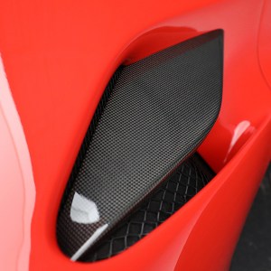 Ferrari F8 Tributo & Spider CF Side Air Intake Flaps
